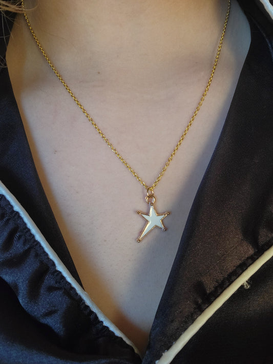 Simple Star necklace